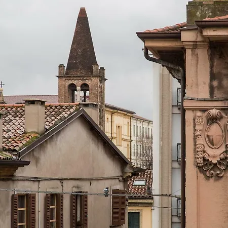 Bed & Breakfast Domus Fluminis